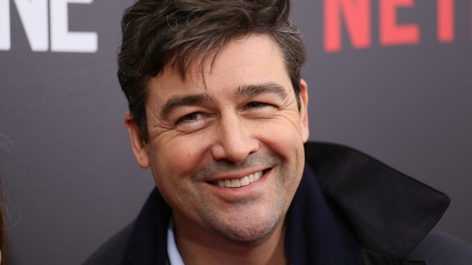 kyle-chandler-cast-godzilla-king-monsters-86.jpeg