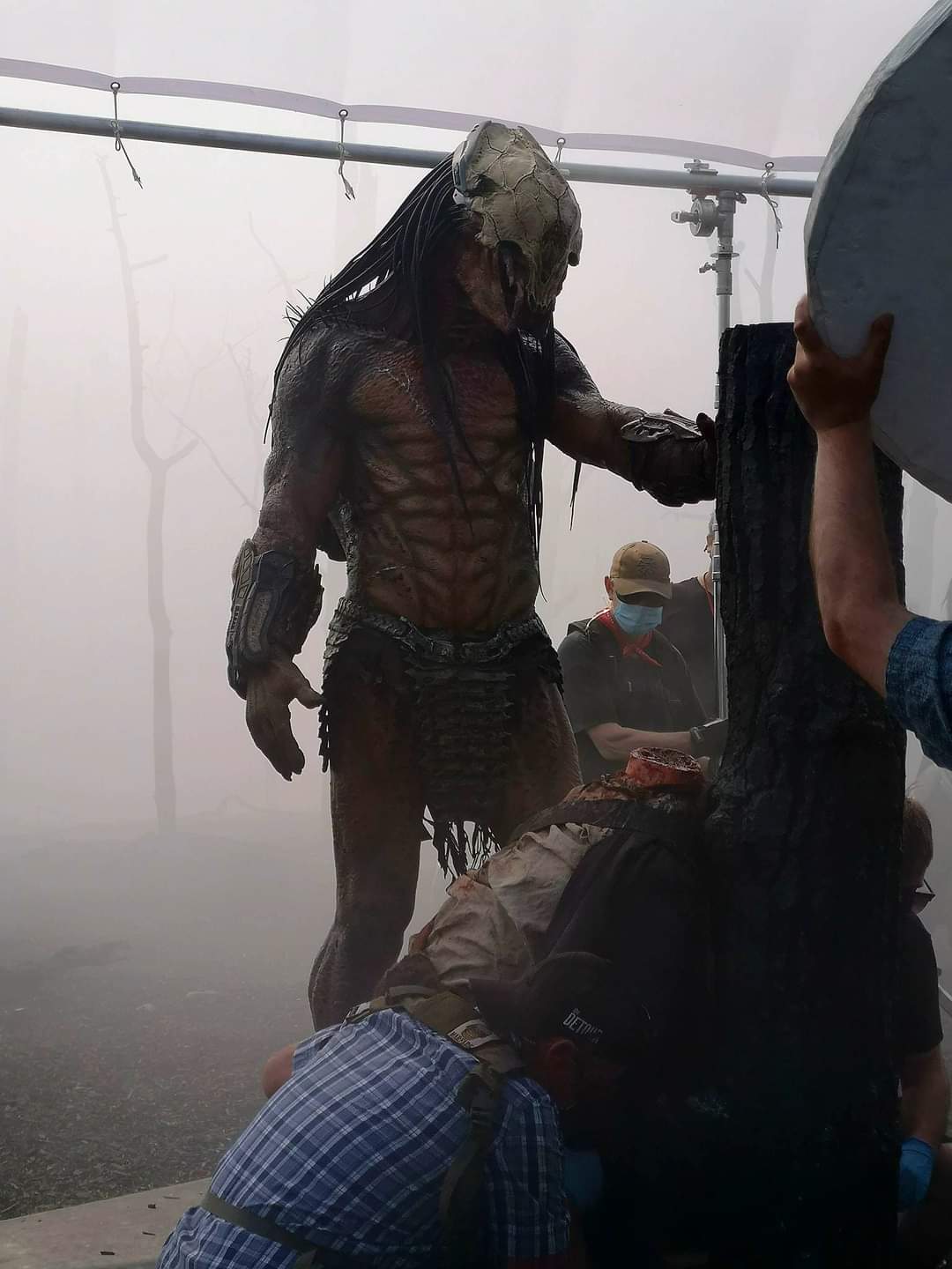 See the Feral Predator up close in new behind the scenes Prey set photos!