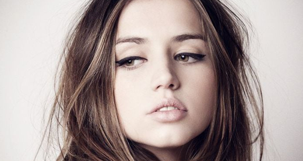 Ana de Armas joins Blade Runner 2!