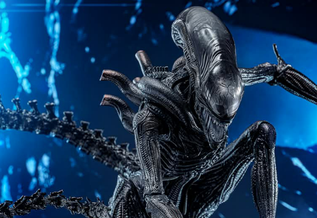 Hot Toys Alien: Romulus Scorched Xenomorph collectible figure images, price & release date!