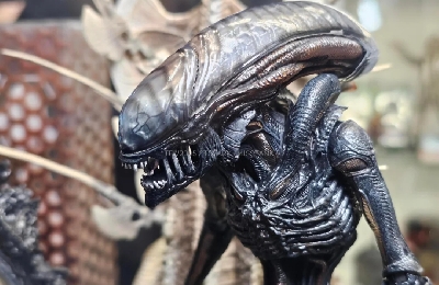 NECA Alien: Romulus Xenomorph figure images leaked from SDCC 2024 (SPOILERS)