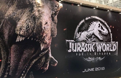 New Jurassic World 2 banners spotted at Licensing Expo!