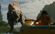 T-Rex swapped for JP3 Spinosaurus in Jurassic World Rebirth river attack scene fan edit!