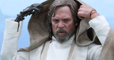 The hunt for Luke Skywalker is over! Sideshow reveal new sixth-scale Star Wars figure!