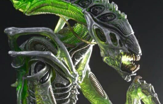 NECA unveil their new Series 10 Mantis Alien figure ahead of Comic-Con!