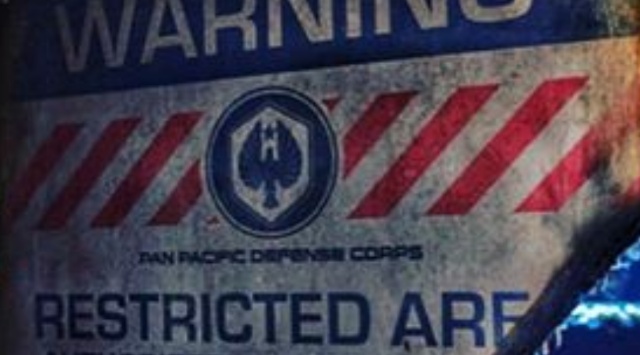 Steven DeKnight shares new Pacific Rim 2 set photo!