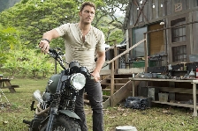 Chris Pratt in Jurassic world