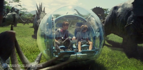 Jurassic World Super Bowl Trailer Screenshots