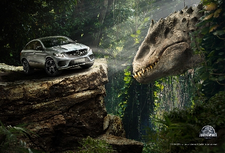Mercedes-Benz vs. Indominus Rex
