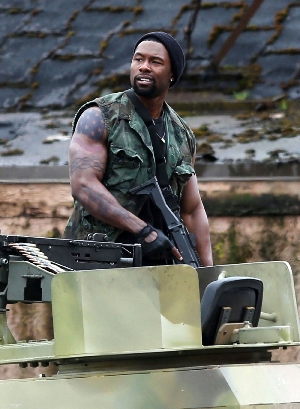 The Predator (Predator 4) set photos