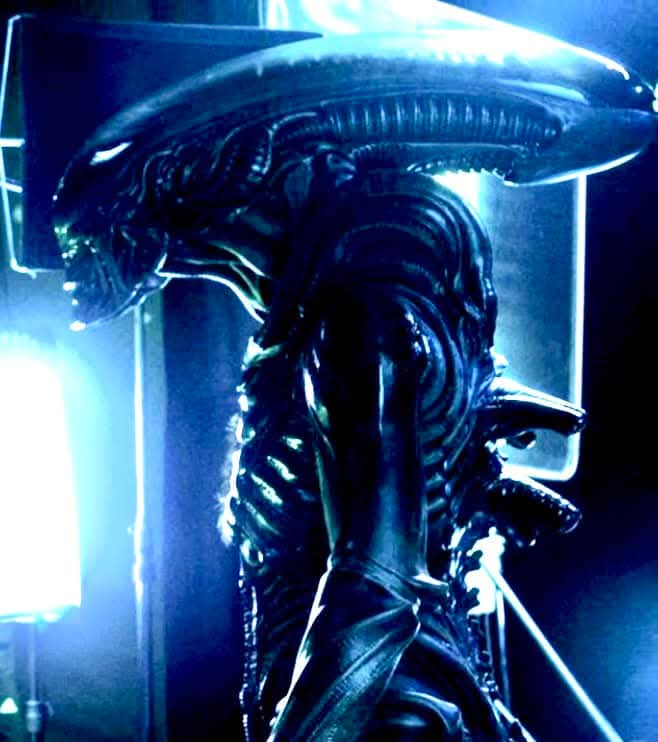 Alien: Earth Xenomorph suit