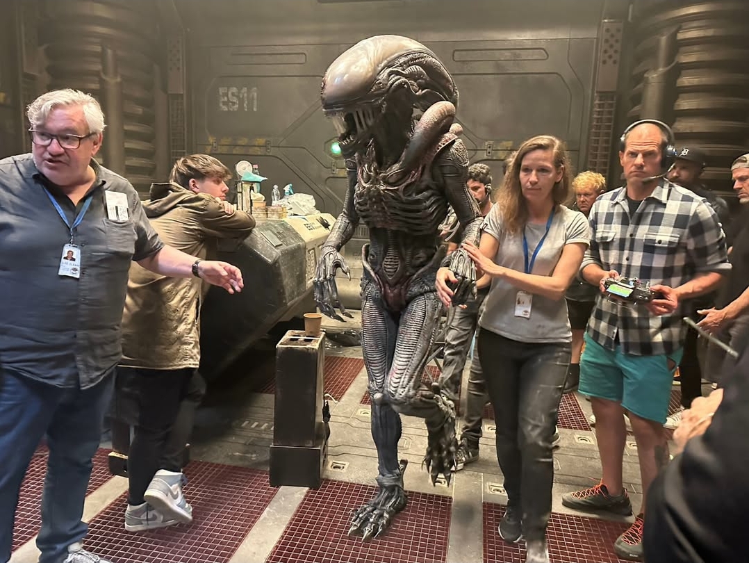 Alien: Romulus Xenomorph suit BTS