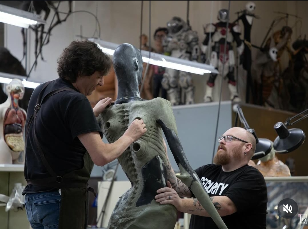 Creating the Offspring Alien (BTS)