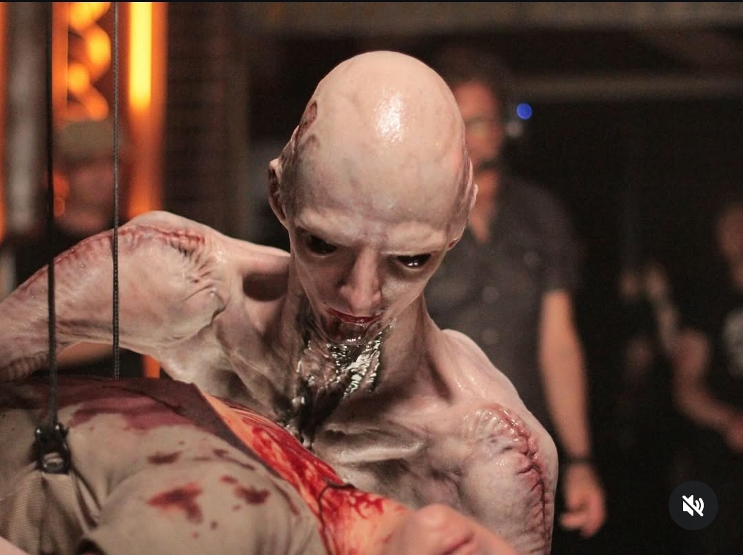 Creating the Offspring Alien (BTS)