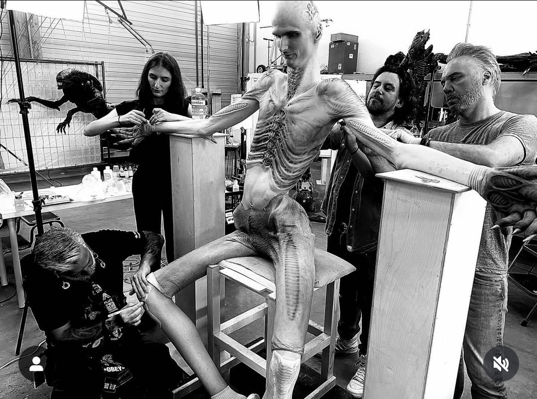 Creating the Offspring Alien (BTS)