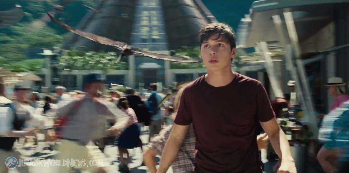 Jurassic World Super Bowl Trailer Screenshots