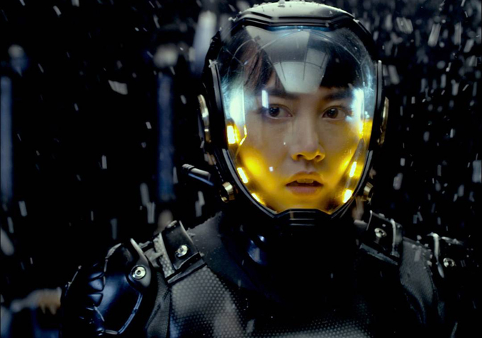 Rinko Kikuchi Pacific Rim Movie Still