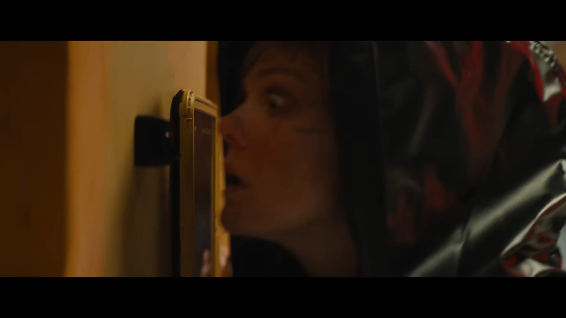 Predator: Badlands official trailer