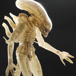 NECA's Aliens Series 7 to Feature a Translucent Big Chap Xenomorph!