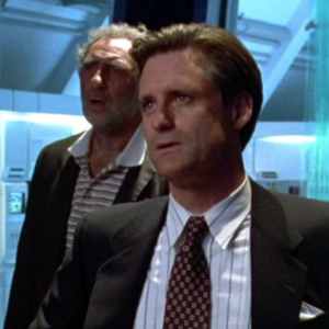 Bill Pullman and Judd Hirsch Confirmed For Independence Day 2!