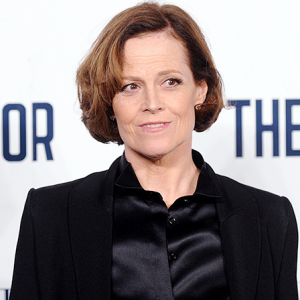 Sigourney Weaver Praises Neill Blomkamp's Vision For A New Alien Movie!