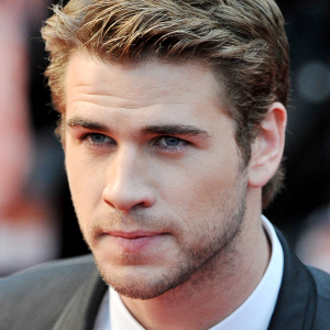 Liam Hemsworth in talks to star in Independence Day 2!