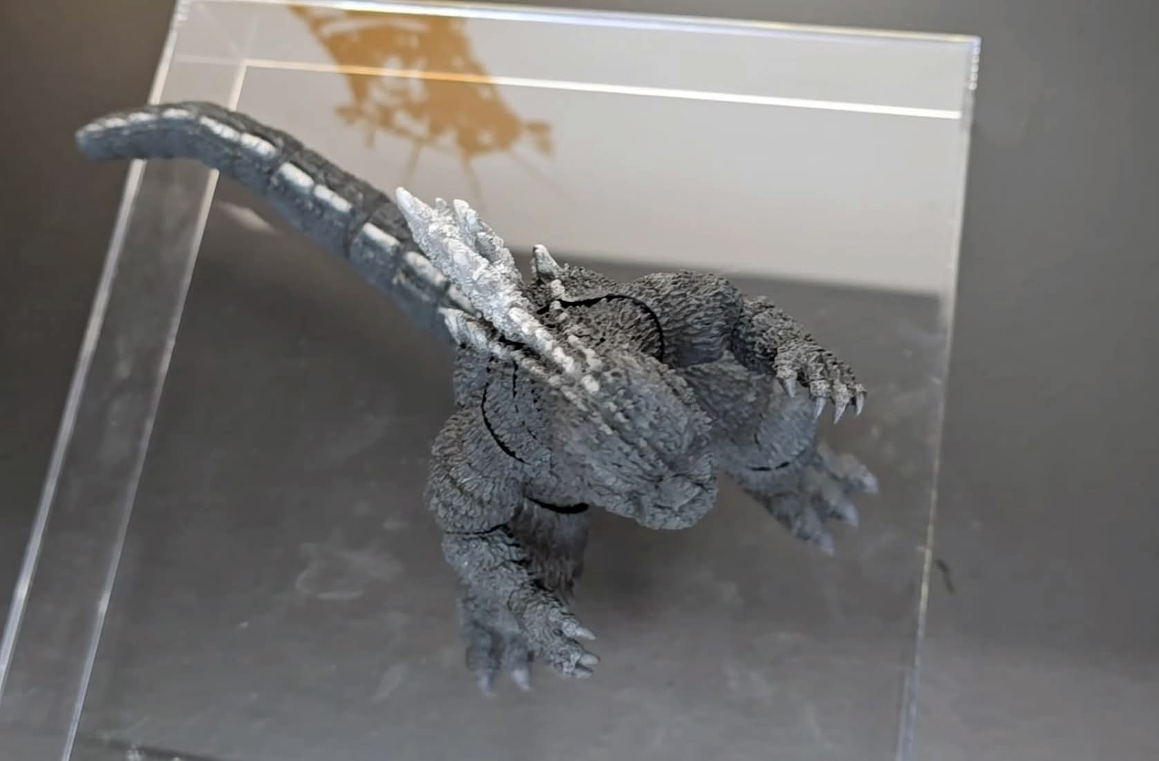Image for S.H. MonsterArts preview new upcoming 1975 figure!